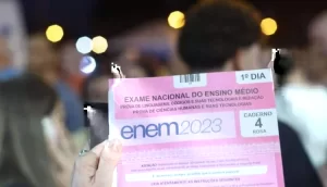 Benefício de R$ 200 confirmado para participantes do ENEM 2024 - Saiba quem recebe enem