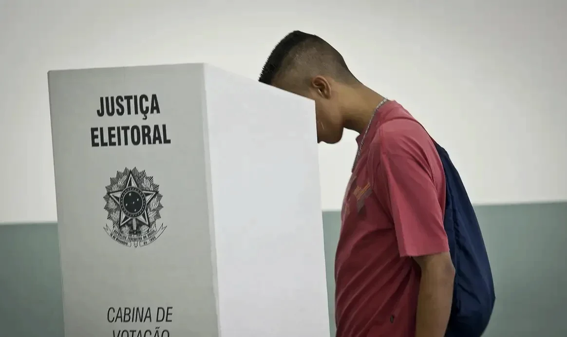 JOVENS ELEIÇÃO