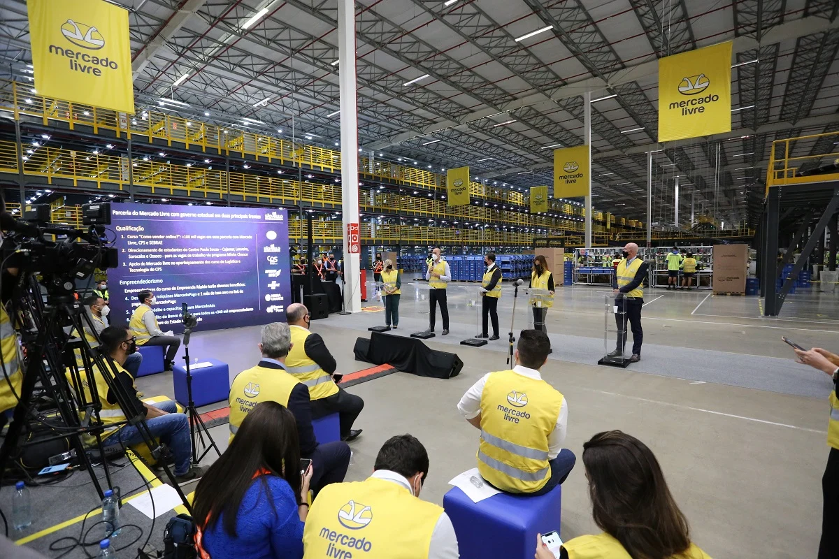 "Mercado Livre Oferece Oportunidade Imperdível: 7 Mil Bolsas de Estudo Abertas!"