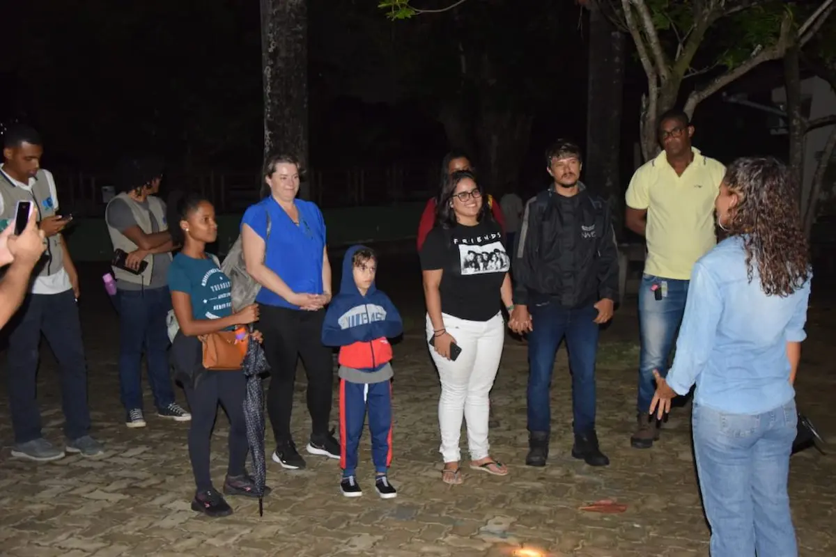 zoologico "Salvador Inaugura 'Zoo Noturno': Explore o Zoológico à Noite com Passeios Exclusivos"