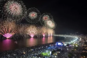 Reveilon no Rio terá participação de Anitta, Ivete Sangalo e muito mais... Saiba os cantores agora ano novo
