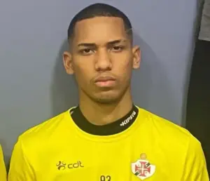 Baiano que sonhava em ser jogador em Portugal morre ao cair em rio durante perseguição policial gabrielii