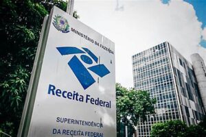 Restituição do Imposto de Renda 2025: veja quando você pode receber e como aumentar suas chances receita-federall