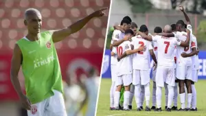 Romário bane chuteiras coloridas no América-RJ e impõe regra inusitada para jogadores romário