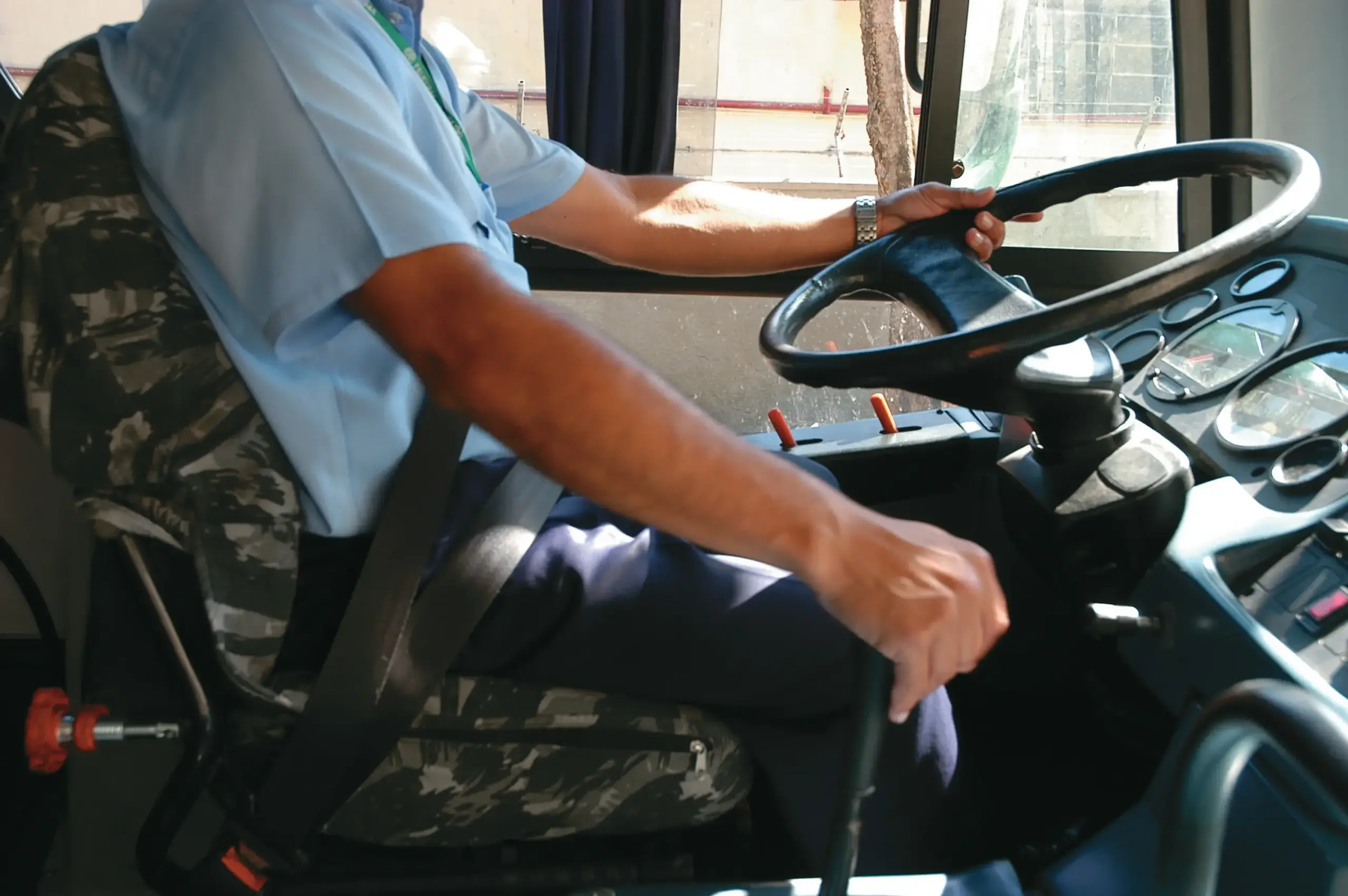 MOTORISTA-ONIBUSS (1)