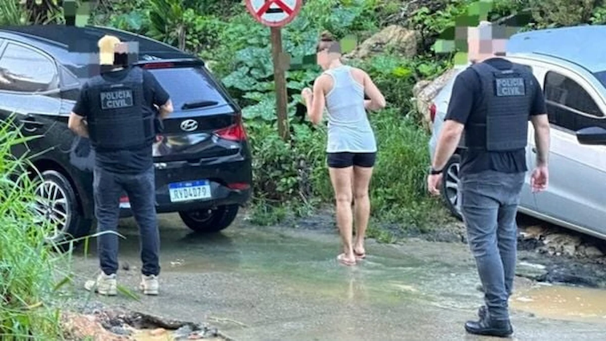 mulher-presa-dentista