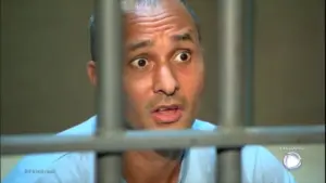 Criminosos do CV disparam tiros de fuzil para celebrar aniversário de Marcinho VP pai-de-oruam-marcinho