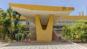 Professora da Ufba denuncia que alunos consumiam água contaminada com fezes