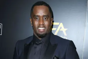 Filhas de Diddy deixam tribunal duas vezes durante depoimentos impactantes DYDDY