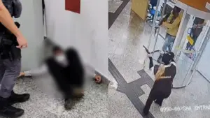 Assalto frustrado: ladrão é baleado ao tentar render segurança de banco; veja vídeo homem-e-baleado-quando-tentava-roubar-banco-2772733-article (1) (1)