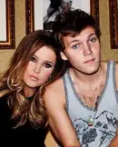 Lisa Marie Presley revelou ter mantido corpo do filho em casa por dois meses após suicídio: entenda a história por trás da decisão