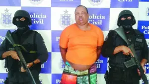 colorido-volta-para-presidio-onde-usava-celular-para-falar-com-comparsas-fora-da-prisao-2830881-article (1)